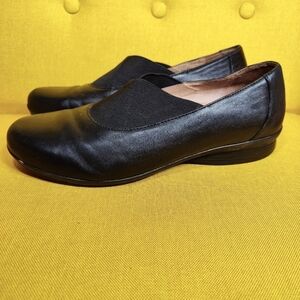 Dansko Ann Black Leather Slip On Flats Women's Shoes Size 10.5-11